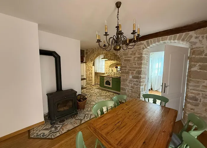 Apartment Di Piazza *