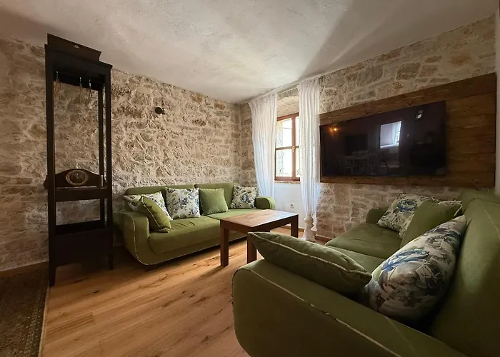 Apartment Di Piazza *