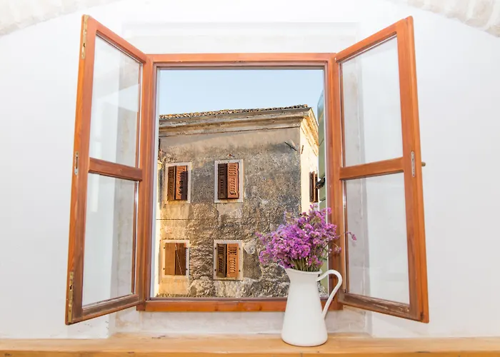 Apartment Di Piazza *