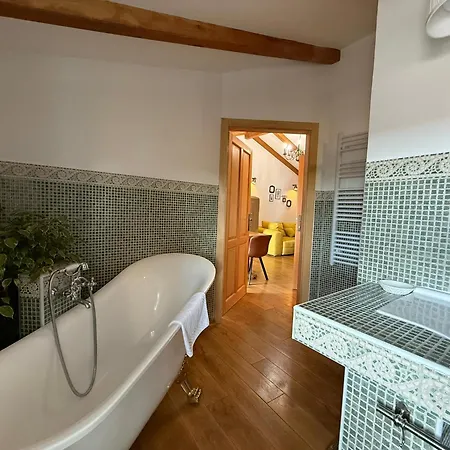 Di Piazza Apartment *
